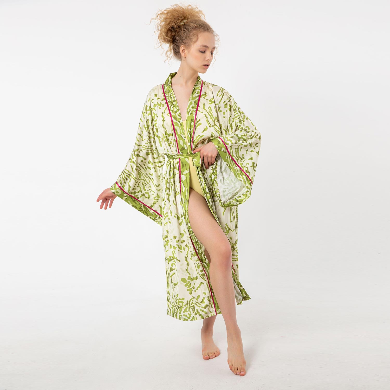 DEL AMO KIMONO